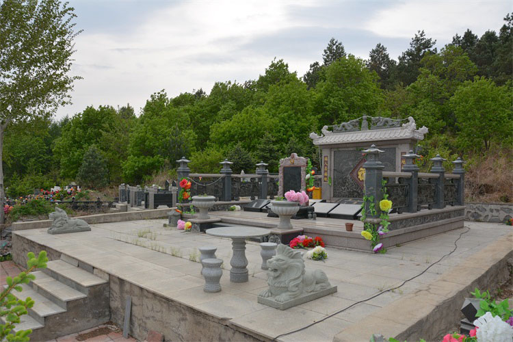 北京殯葬協(xié)會回應(yīng)&ldquo;死不起&rdquo; 稱市民&ldquo;太挑剔&rdquo;